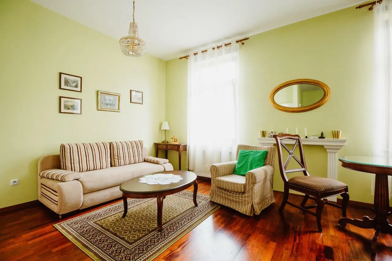 100% Cracovian Traditional Apartment location