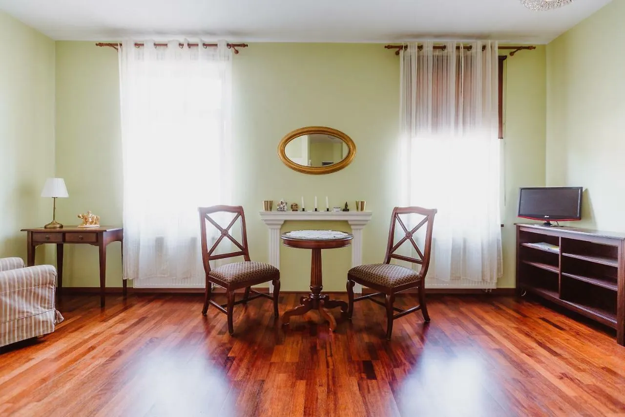 100% Cracovian Traditional Apartment